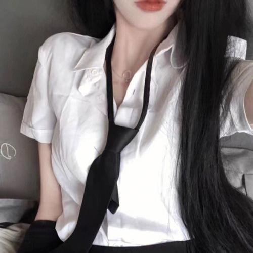 幽冥花开