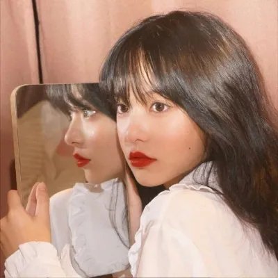 唇彩间谍